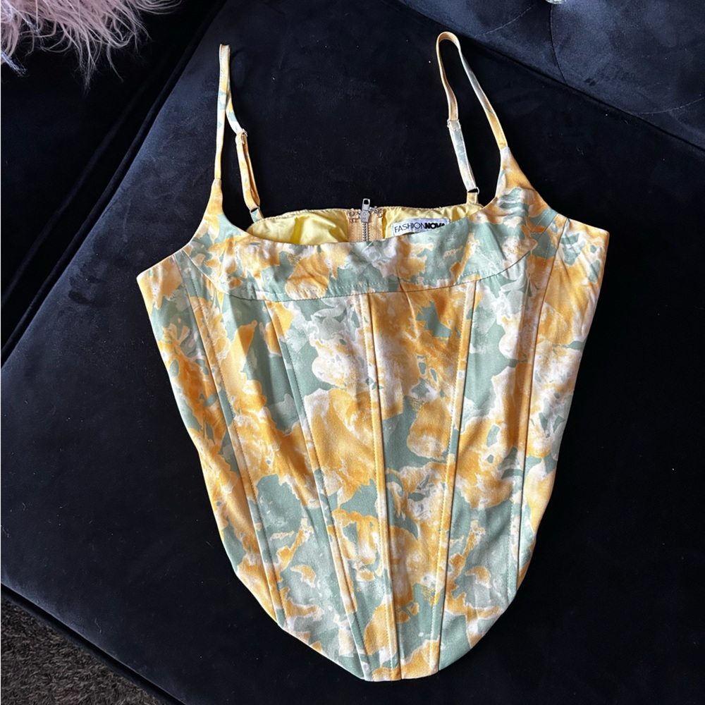 Fashion nova corset top